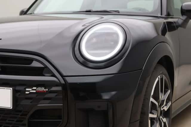 MINI Cooper (2025) thumbnail 19