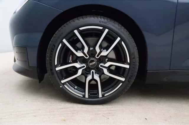 MINI Cooper (2026) thumbnail 19