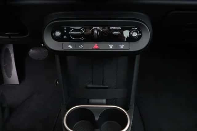 MINI Cooper (2026) thumbnail 14