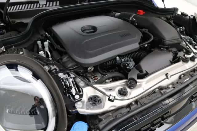 MINI Cooper (2026) thumbnail 4