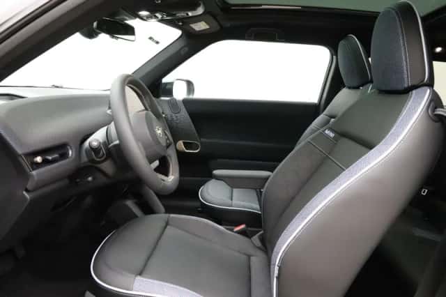 MINI Cooper (2026) thumbnail 13