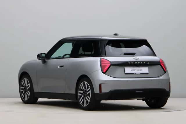 MINI Cooper (2026) thumbnail 7