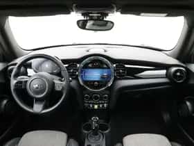 MINI Electric (2022) thumbnail 13