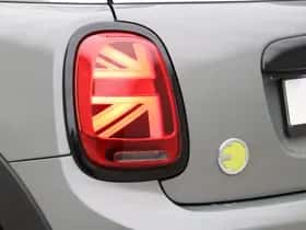 MINI Electric (2022) thumbnail 22