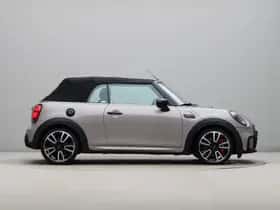 MINI Cabrio (2024) thumbnail 12