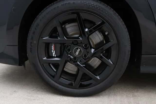 MINI Cabrio (2026) thumbnail 28