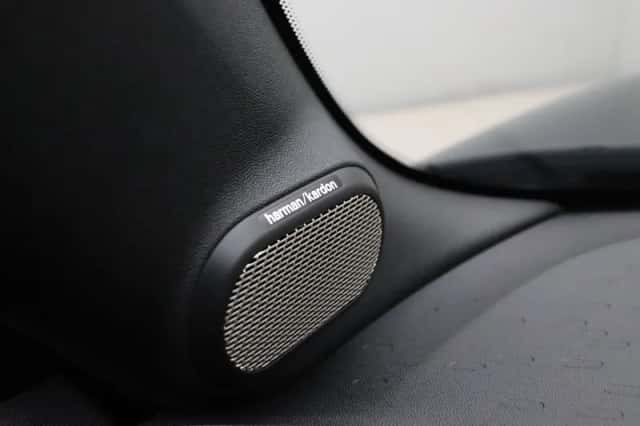 MINI Cabrio (2026) thumbnail 31