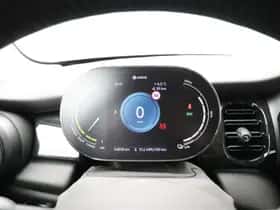 MINI Electric (2021) thumbnail 18