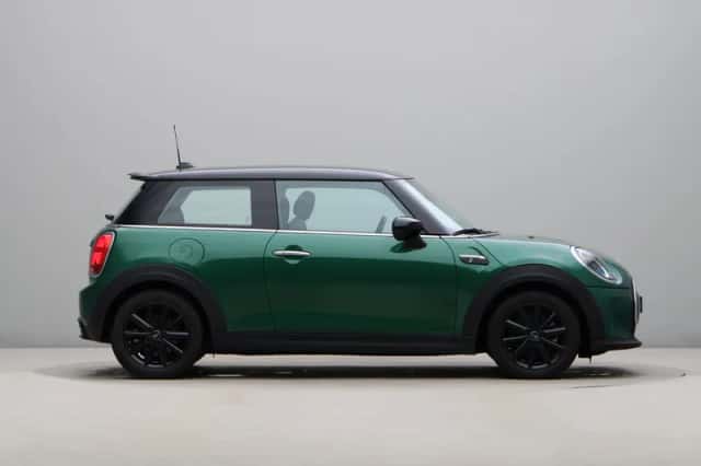 MINI Electric (2021) thumbnail 4