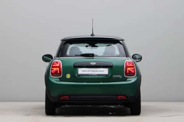 MINI Electric (2021) thumbnail 6