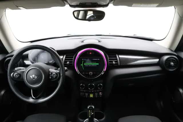 MINI Electric (2020) thumbnail 13