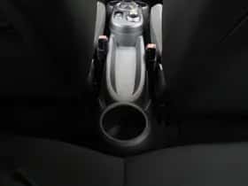 MINI Electric (2020) thumbnail 19