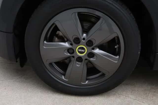 MINI Electric (2020) thumbnail 20