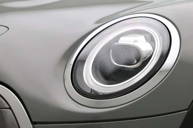 MINI Electric (2020) thumbnail 21