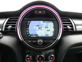 MINI Electric (2020) thumbnail 24