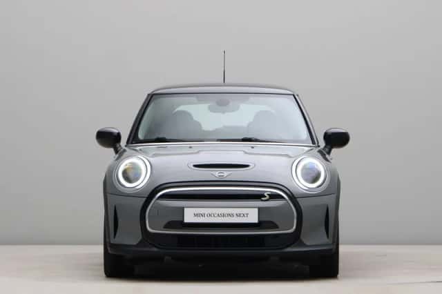MINI Electric (2022) thumbnail 13