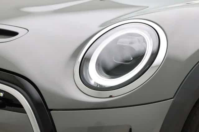 MINI Electric (2022) thumbnail 28