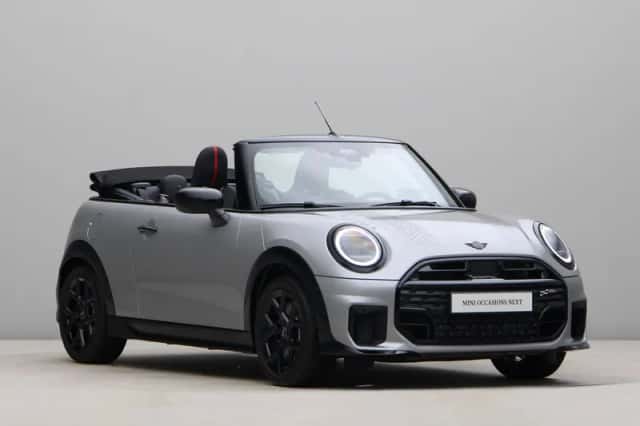 MINI Cabrio (2026) thumbnail 6