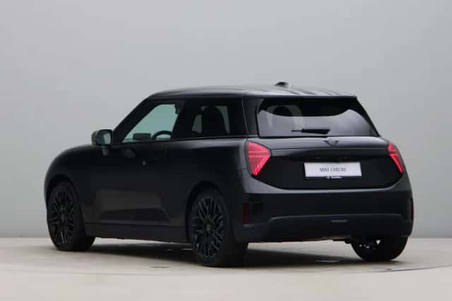 MINI Cooper (2026) thumbnail 7