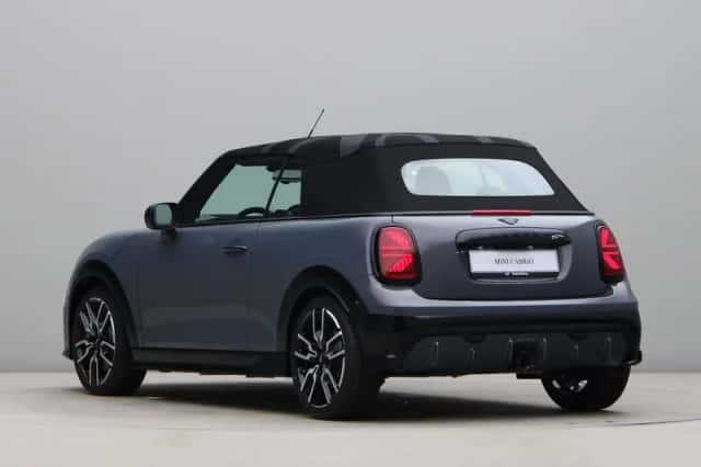 MINI Cabrio (2026) thumbnail 17