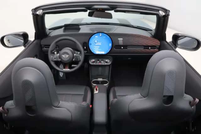 MINI Cabrio (2026) thumbnail 21