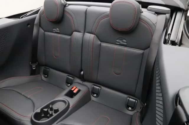 MINI Cabrio (2026) thumbnail 25