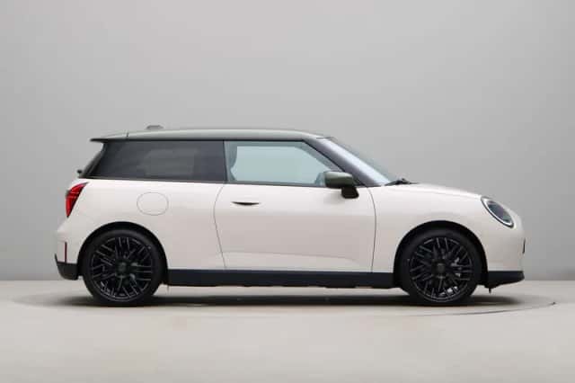 MINI Cooper (2026) thumbnail 8