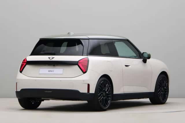 MINI Cooper (2026) thumbnail 9