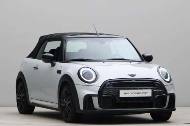 MINI Cabrio (2021) thumbnail 8
