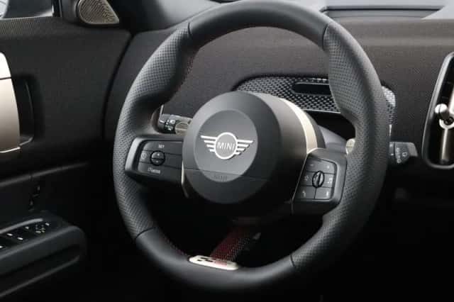 MINI Countryman (2026) thumbnail 2
