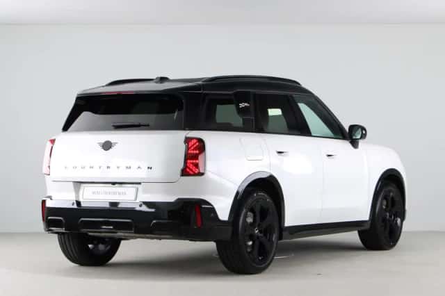 MINI Countryman (2025) thumbnail 9