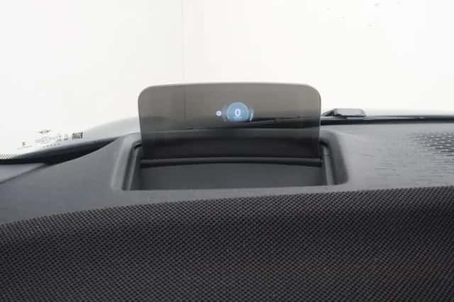 MINI Cooper (2024) thumbnail 3