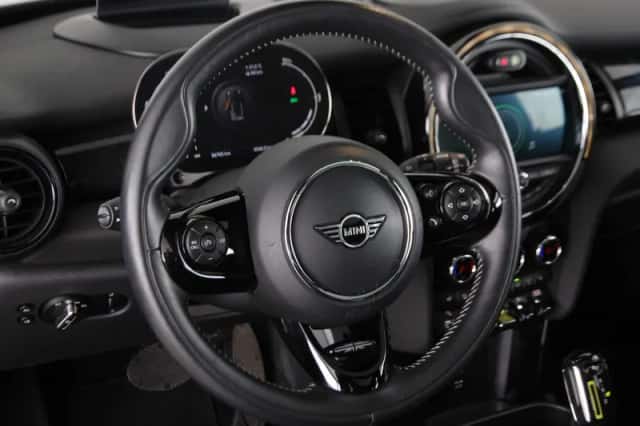 MINI Mini Electric (2020) thumbnail 2