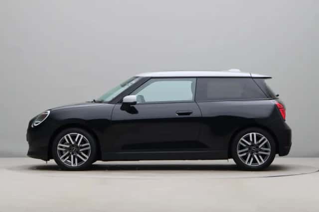 MINI Cooper (2024) thumbnail 12