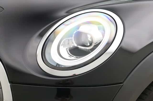 MINI Electric (2020) thumbnail 18