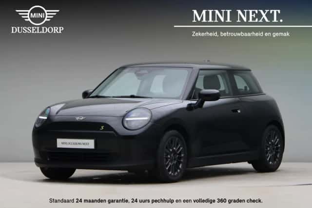 MINI Cooper (2024) thumbnail 1