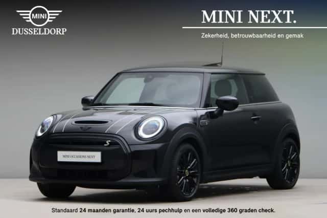 MINI Electric (2022) thumbnail 1