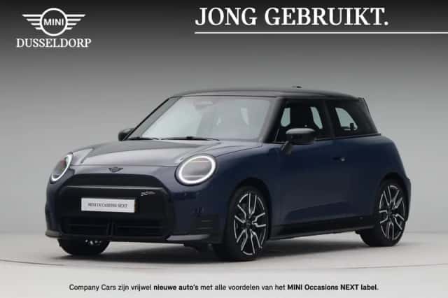 MINI Cooper (2026) thumbnail 1