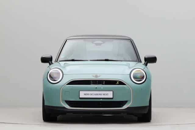 MINI Cooper (2025) thumbnail 5