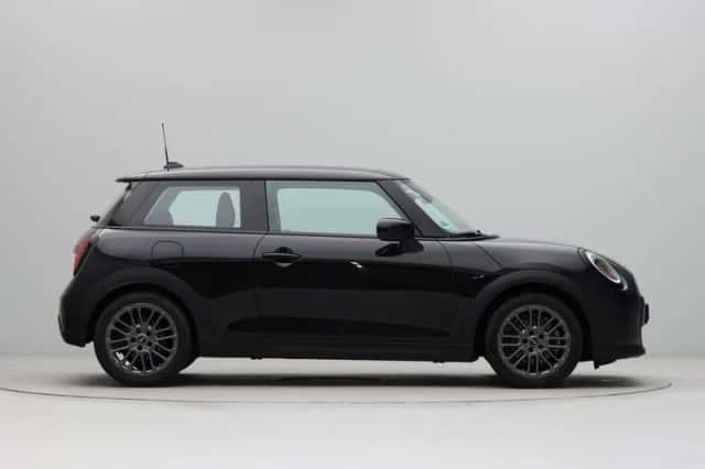 MINI Cooper (2025) thumbnail 4