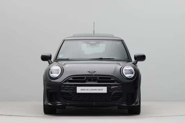 MINI Cooper (2025) thumbnail 6
