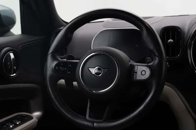 MINI Countryman (2022) thumbnail 2
