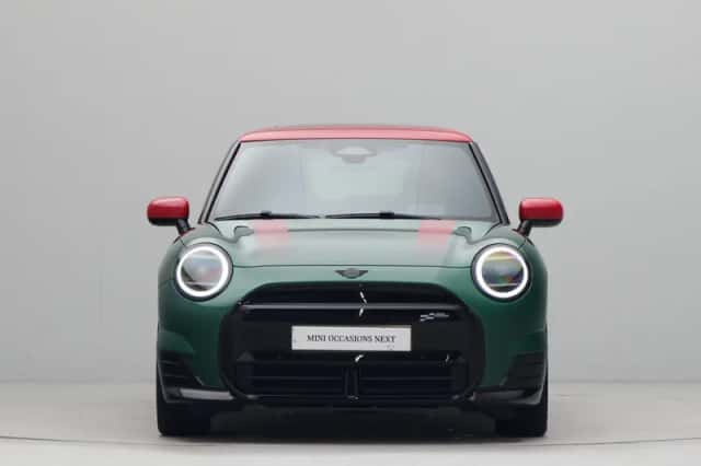 MINI Cooper (2025) thumbnail 4