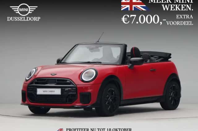MINI Cabrio (2026) thumbnail 1