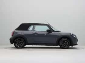 MINI Cabrio (2026) thumbnail 8