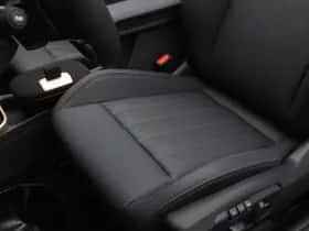 MINI Cabrio (2026) thumbnail 24