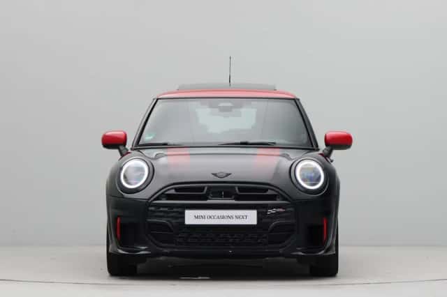 MINI Cooper (2025) thumbnail 6