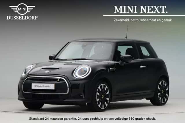 MINI Electric (2022) thumbnail 1