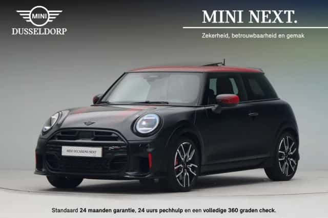 MINI Cooper (2025) thumbnail 1