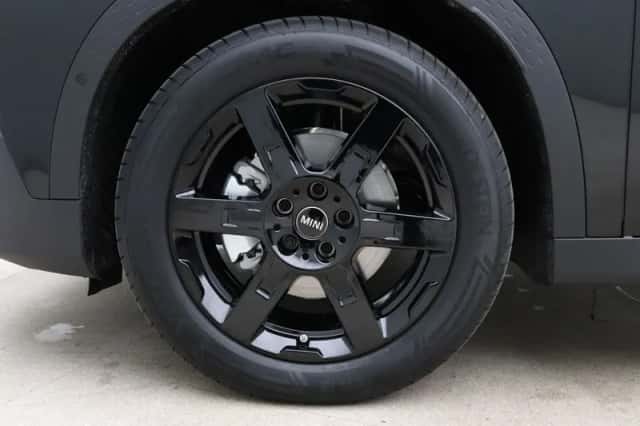 MINI Countryman (2026) thumbnail 11